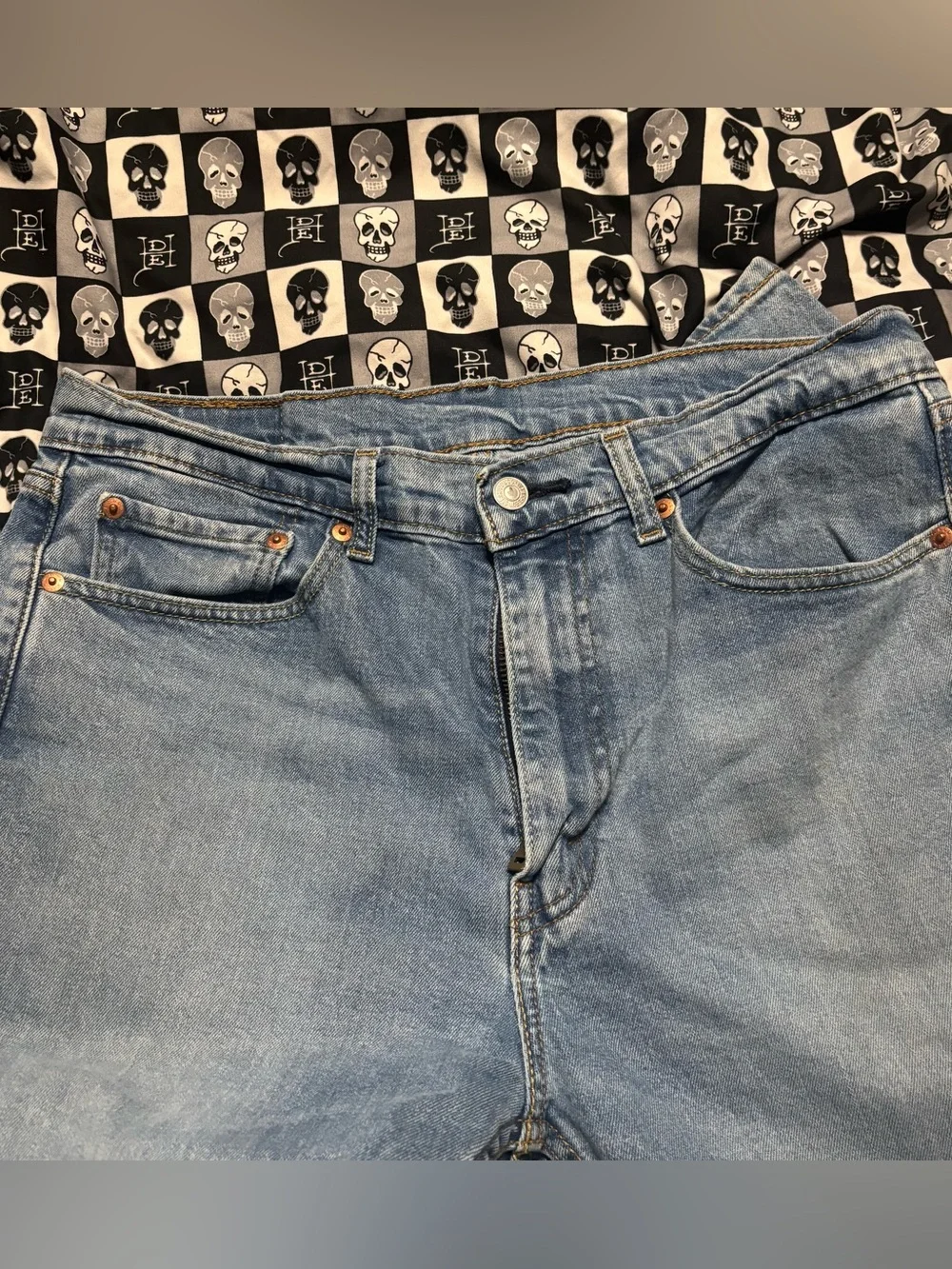 Levi’s Men’s Light Wash Denim Jeans